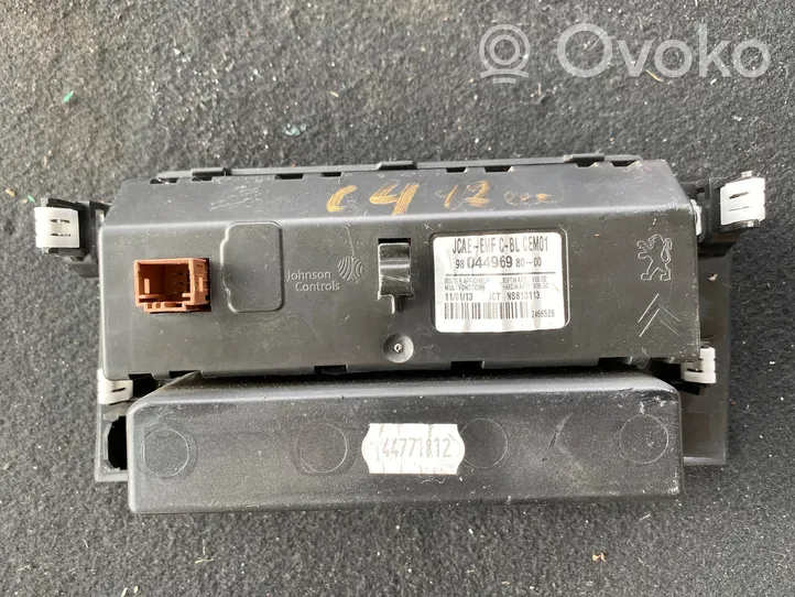 Citroen C4 II Monitor / wyświetlacz / ekran 9804496980