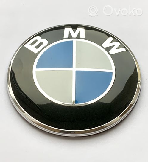 BMW 7 F01 F02 F03 F04 Emblemat / Znaczek 705779405