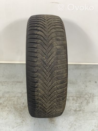 Volkswagen PASSAT B6 R 16 ziemas riepa (-as) HANKOOK