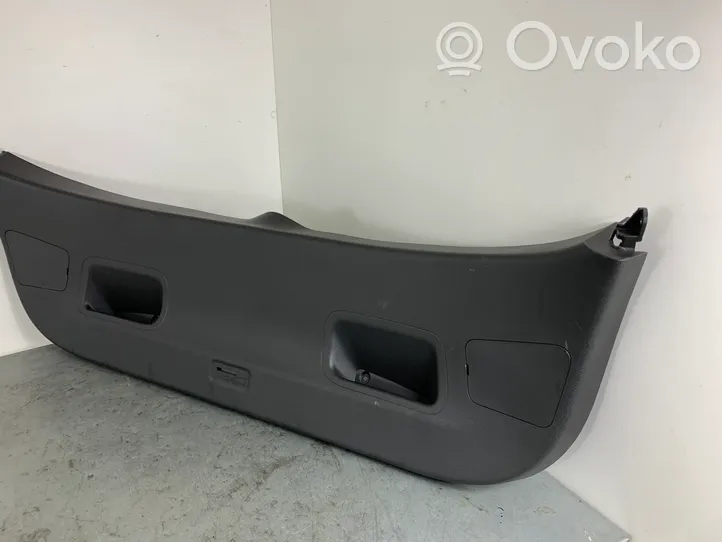 Hyundai i30 Rivestimento portellone posteriore/bagagliaio 81750G4000