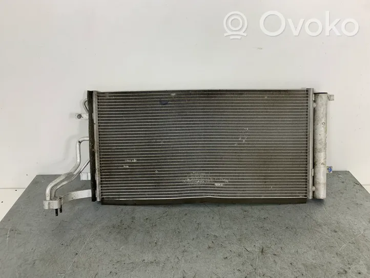 Hyundai i30 Radiateur condenseur de climatisation A10550830