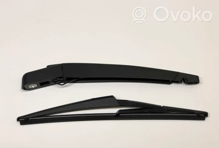 Mercedes-Benz C W204 Rear wiper blade arm A2048202245