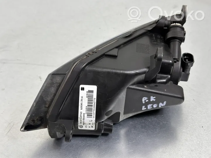 Seat Leon (5F) Fendinebbia anteriore 1NE011077