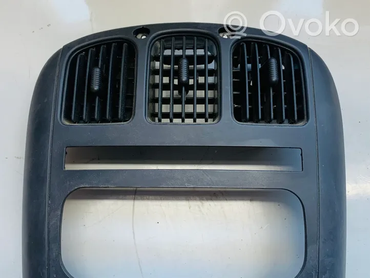 Chrysler Grand Voyager IV Console centrale 05009180AA