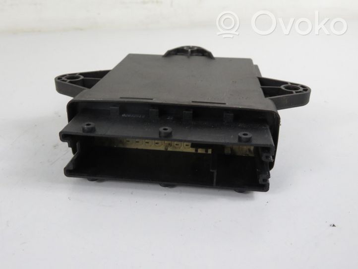 Opel Vectra C Central body control module 