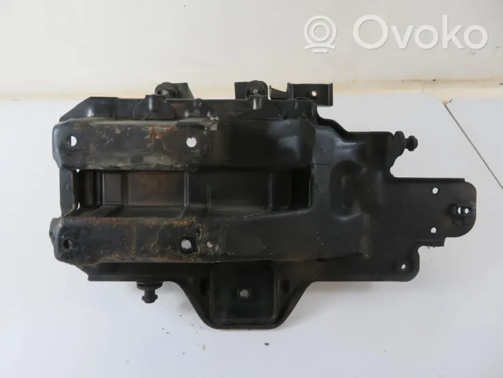 Volkswagen New Beetle Battery box tray 