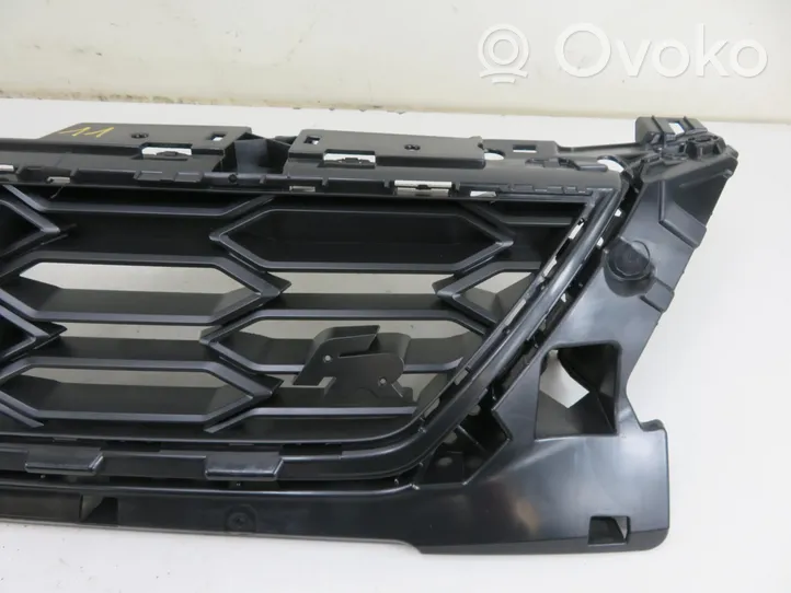 Seat Leon (5F) Front grill 