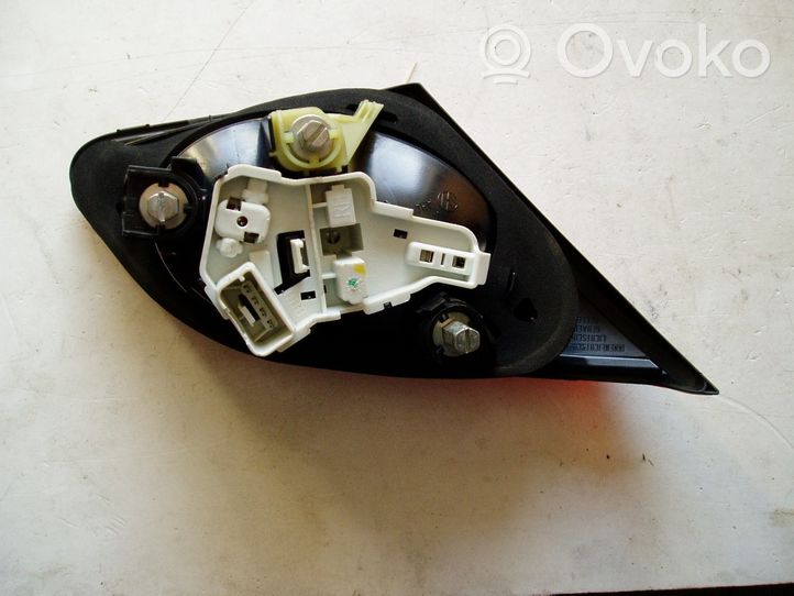 Volkswagen PASSAT CC Lampy tylnej klapy bagażnika 3C8945094D