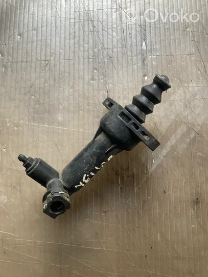 Skoda Yeti (5L) Główny cylinder sprzęgła 6Q0721261F