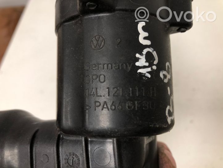 Volkswagen PASSAT B8 Termostat / Obudowa termostatu 04L121111H