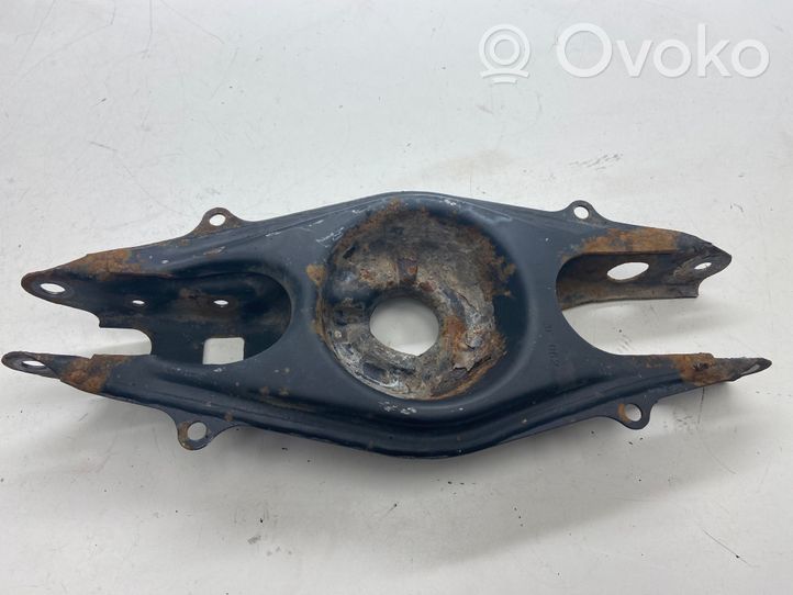 Mercedes-Benz E W212 Rodamiento de cubo de rueda trasera A2043520888