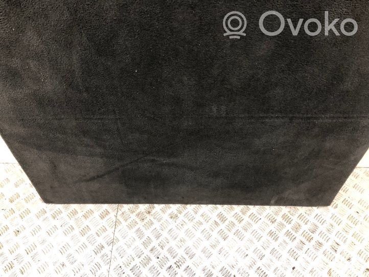 Volvo XC60 Tavaratilan kaukalon tekstiilikansi 30671464
