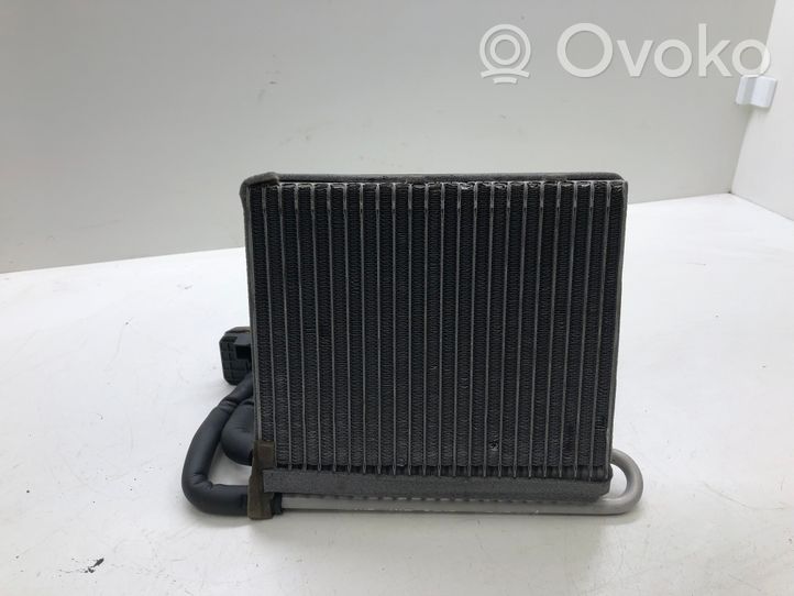 Volvo V40 Radiatore aria condizionata (A/C) (abitacolo) 31369447