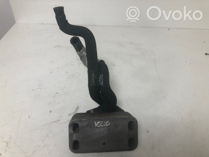 Volvo V40 Supporto di montaggio del filtro dell’olio 31325045