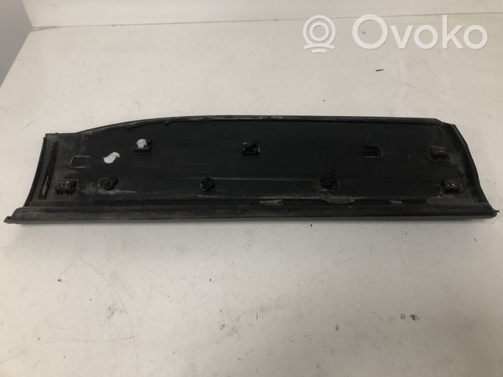 Volkswagen Tiguan Aizmugurē durvju dekoratīvā apdare (moldings) 5N0854949A