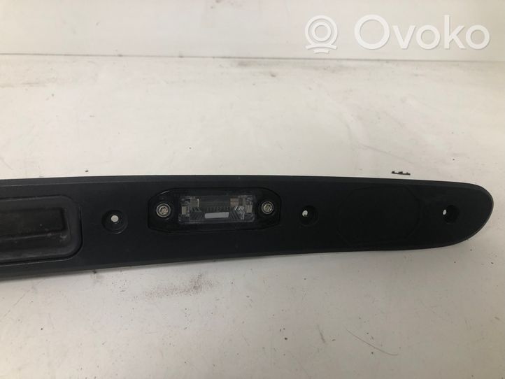 Volvo S60 Trunk door license plate light bar 31391197