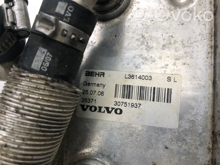 Volvo S80 Radiador del aceite del motor 30751937