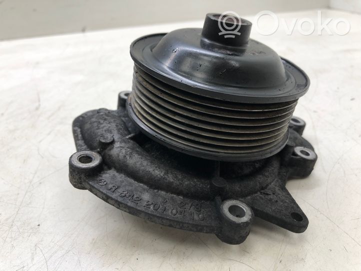 Chrysler 300 - 300C Pompe de circulation d'eau A6422020410