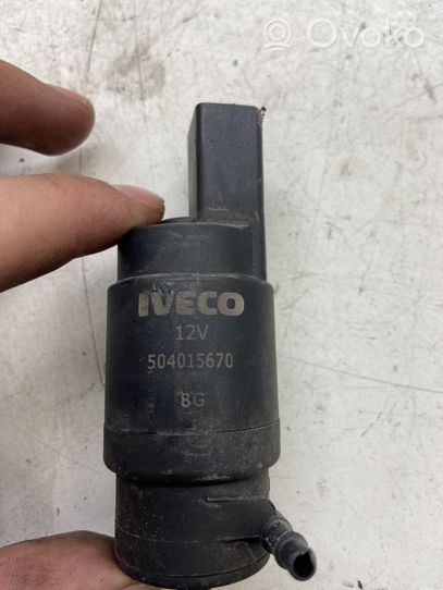 Iveco Daily 35.8 - 9 Pompa spryskiwacza szyby przedniej / czołowej 504015670