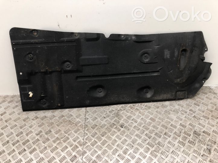 Ford Focus Center/middle under tray cover 