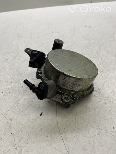 Ford Focus Vacuum pump 9673836180