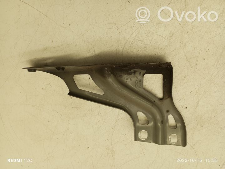 Audi Q3 8U Supporto di montaggio del parafango 