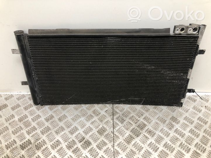 Audi Q3 8U Radiateur condenseur de climatisation 