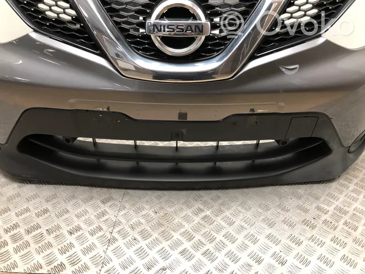 Nissan Qashqai Priekšējais bamperis 