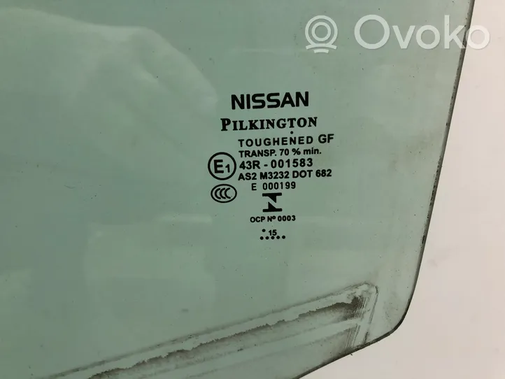 Nissan Qashqai Vetro del finestrino della portiera posteriore 