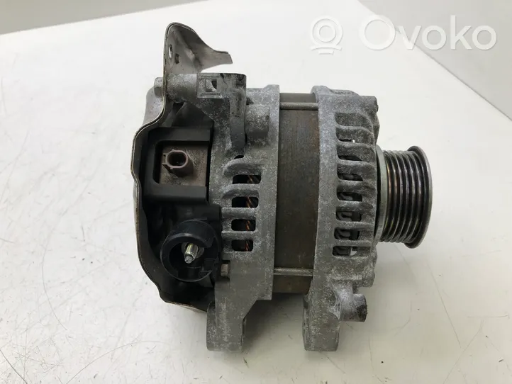 Honda CR-V Generator/alternator 1042101540