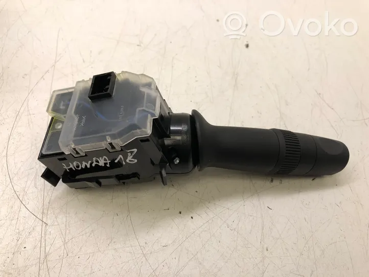 Honda CR-V Wiper control stalk M48604