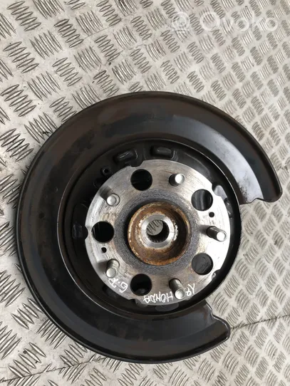 Honda CR-V Rear wheel hub 