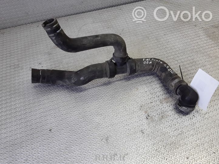 Fiat Punto (188) Tuyau de liquide de refroidissement moteur 