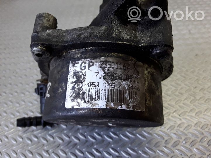 Opel Combo C Vacuum pump 73501167