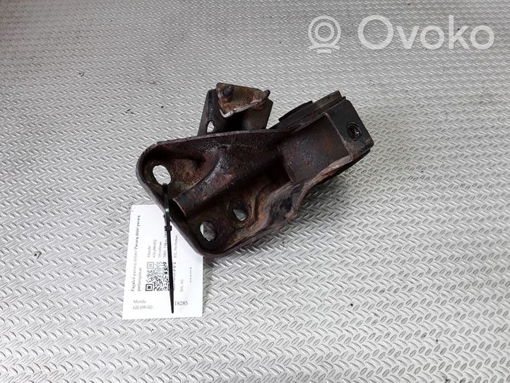 Mazda 626 Supporto della scatola del cambio 