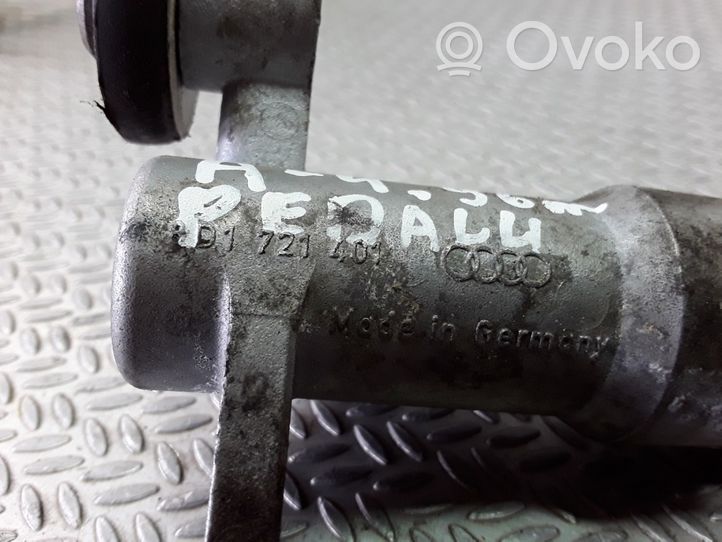 Audi A4 S4 B5 8D Главный цилиндр сцепления 8D1721401