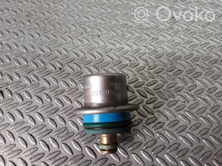 Opel Astra G Fuel pressure regulator 0280160560