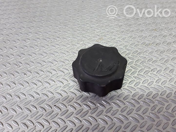 Land Rover Freelander Vase d'expansion / bouchon de réservoir de liquide de refroidissement 