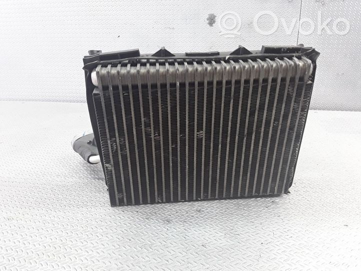 Volkswagen PASSAT B5 Air conditioning (A/C) radiator (interior) 8D1820103D