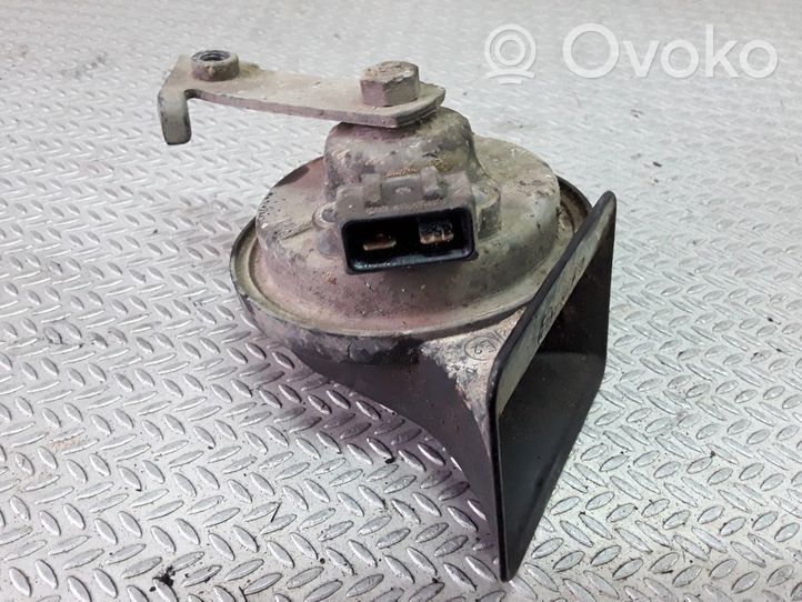 Volkswagen Golf IV Horn signal 