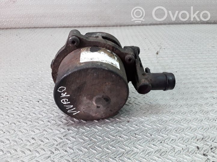 Opel Vivaro Vacuum pump 