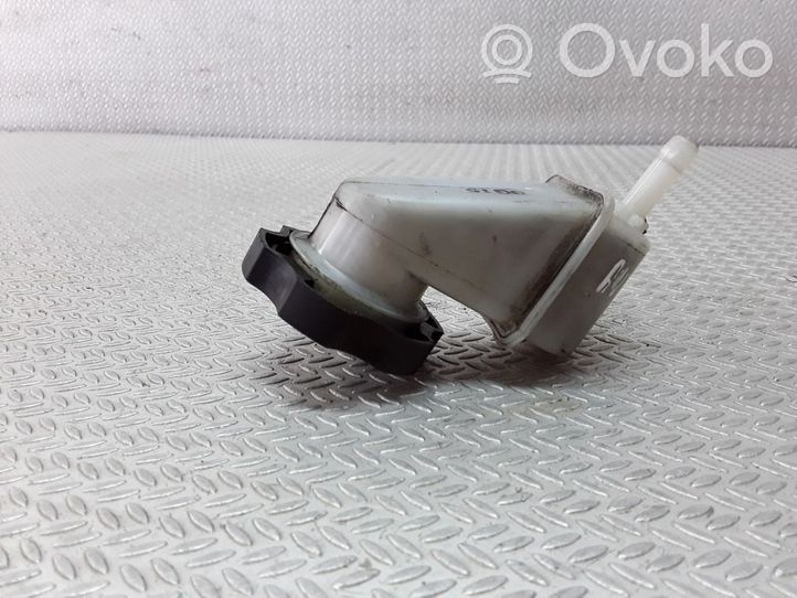 Opel Antara Clutch fluid reservoir/tank 