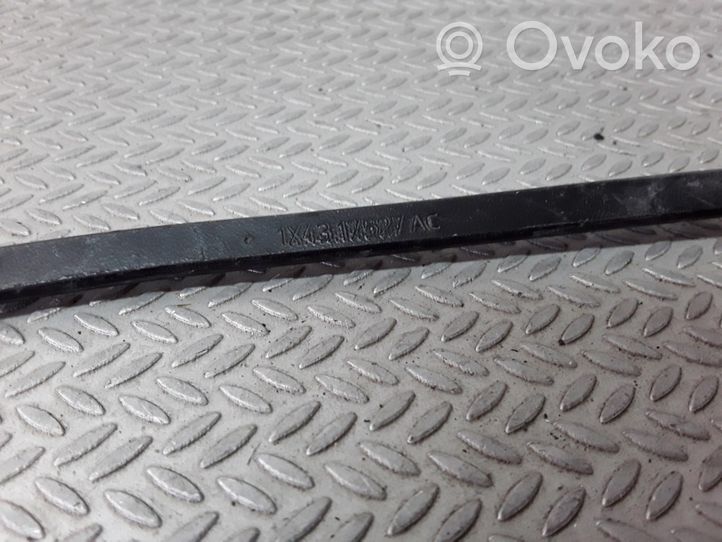 Jaguar X-Type Ramię wycieraczki szyby przedniej / czołowej 1X4317527AC