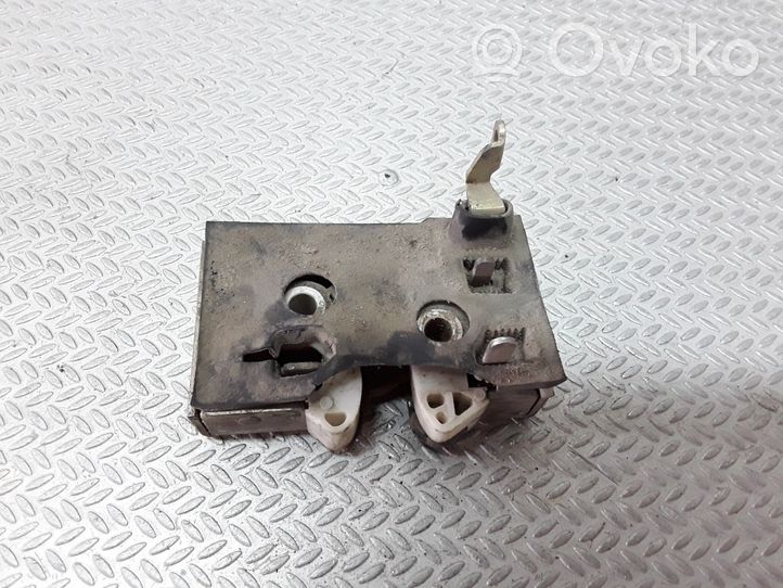 Audi 80 90 B3 Serrure de porte avant 893837016A