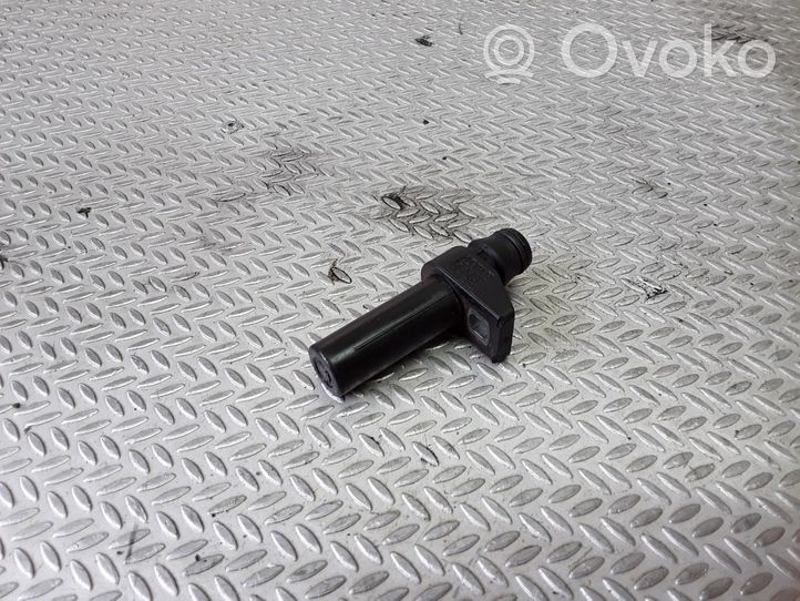 Mercedes-Benz C W202 Capteur de position de vilebrequin 0031537228