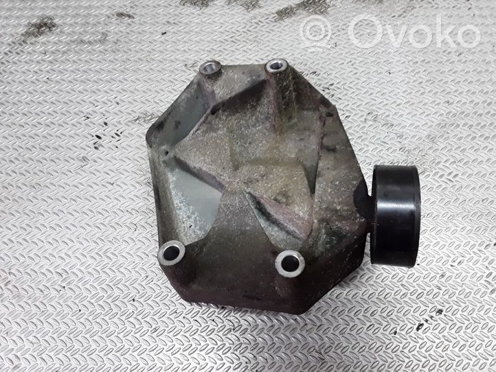 Opel Vectra C Mocowanie alternatora 