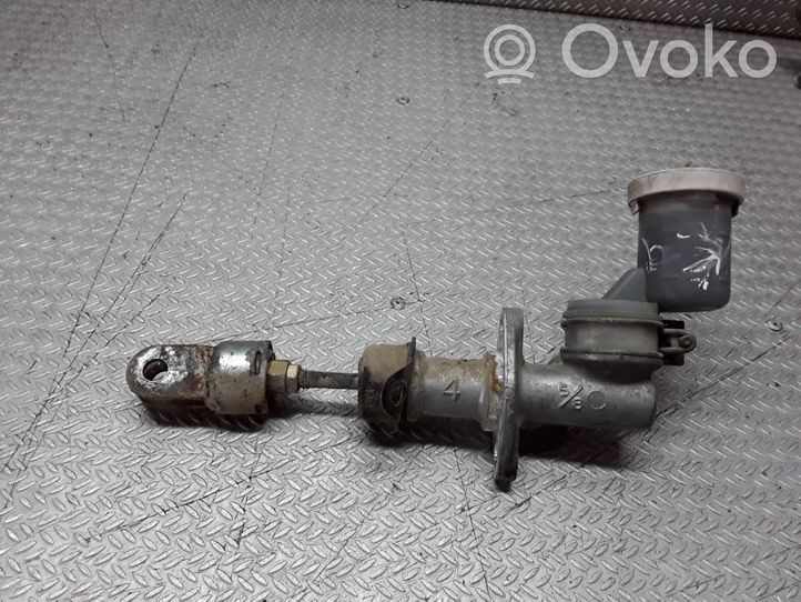 Mitsubishi Pajero Clutch master cylinder 