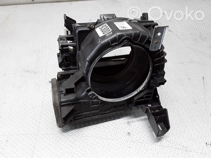 Toyota Avensis T220 Salono oro mazgo plastikinis korpusas 