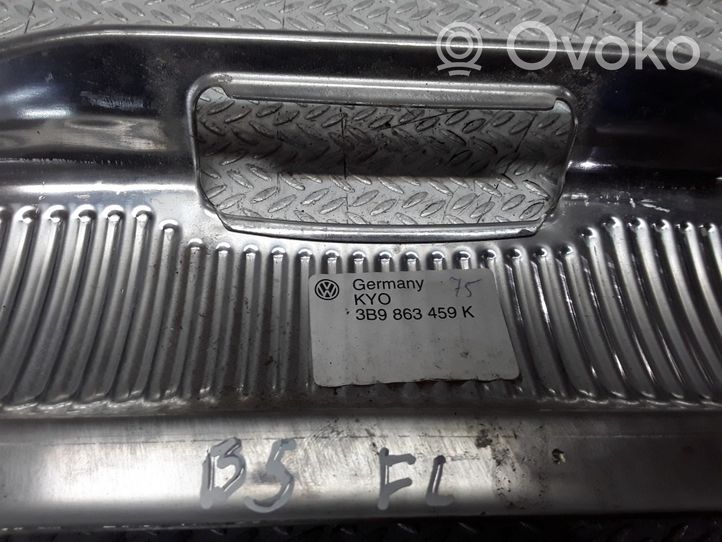 Volkswagen PASSAT B5.5 Rivestimento di protezione sottoporta del bagagliaio/baule 3B9863459K