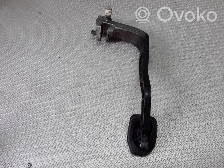 Audi A6 S6 C5 4B Clutch pedal 8D1721316G